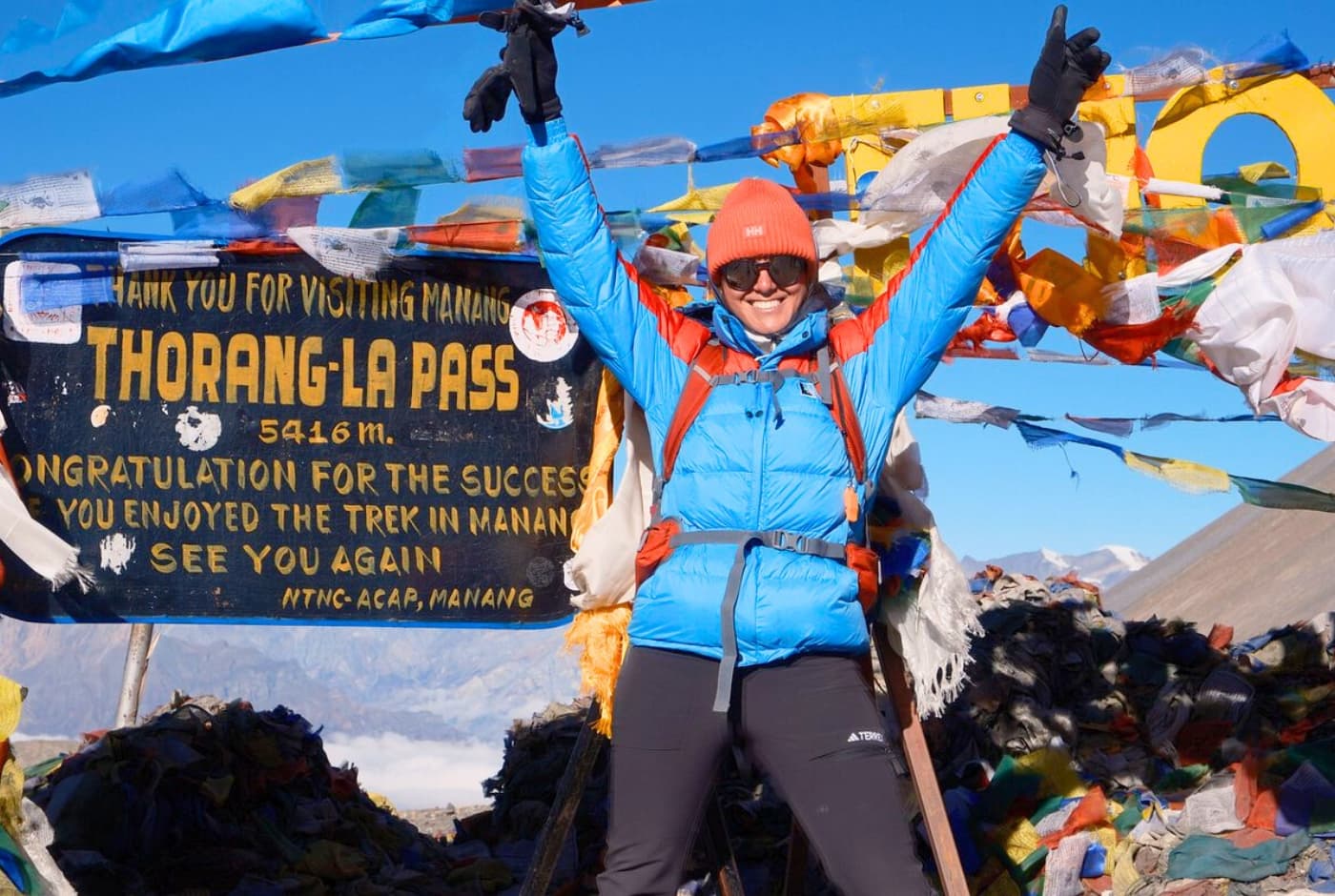 What is the highest point of annapurna circuit trek   thorong la pass