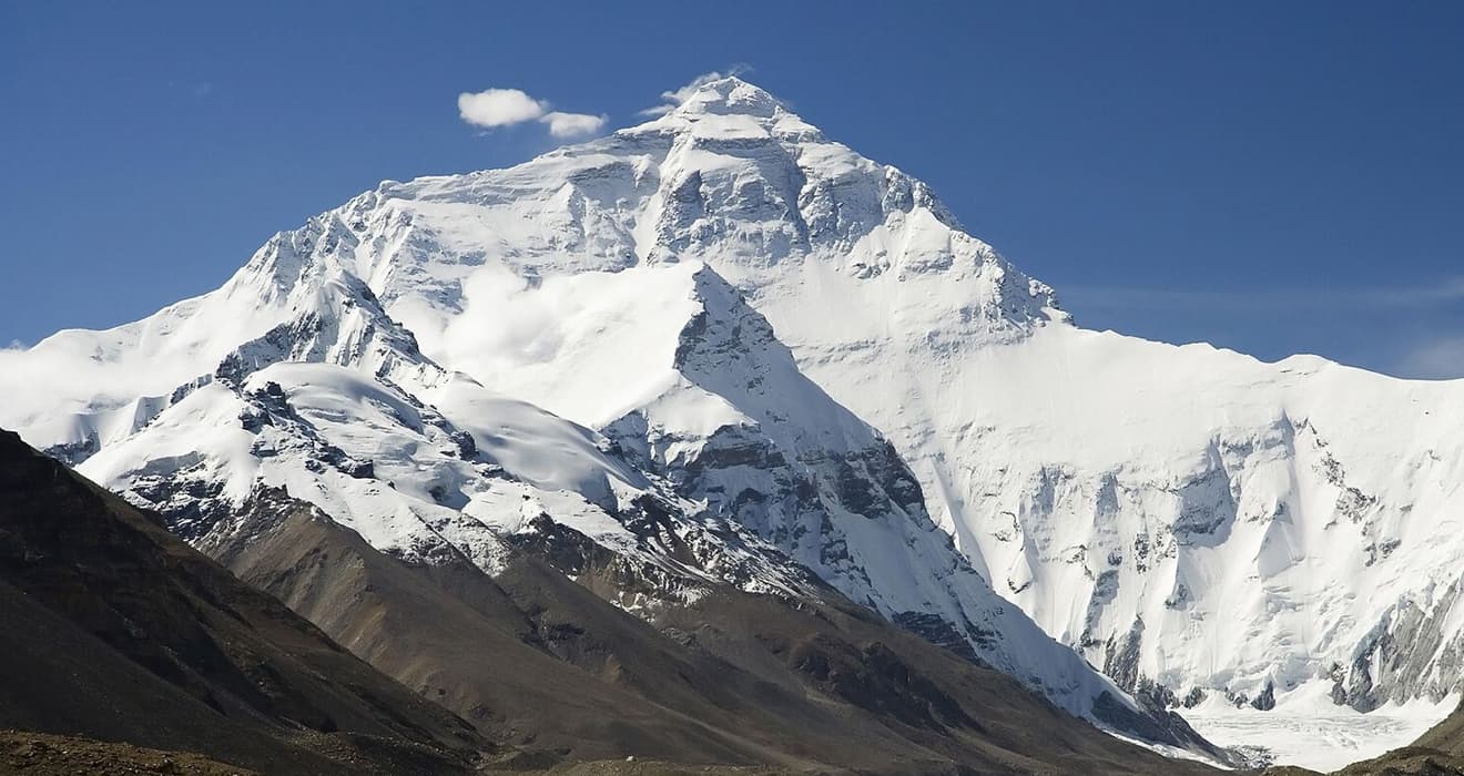 China’s Everest Base Camp closed to Tourists