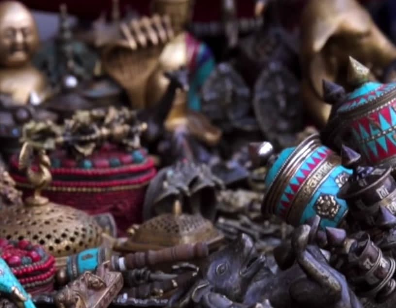 Best Nepal Souvenirs-Top 10 Things to Buy in Nepal