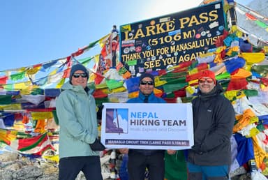 What is the height of Larkya La pass- Manaslu Circuit Hike