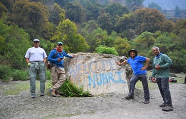 Nubri people of Manalsu circuit