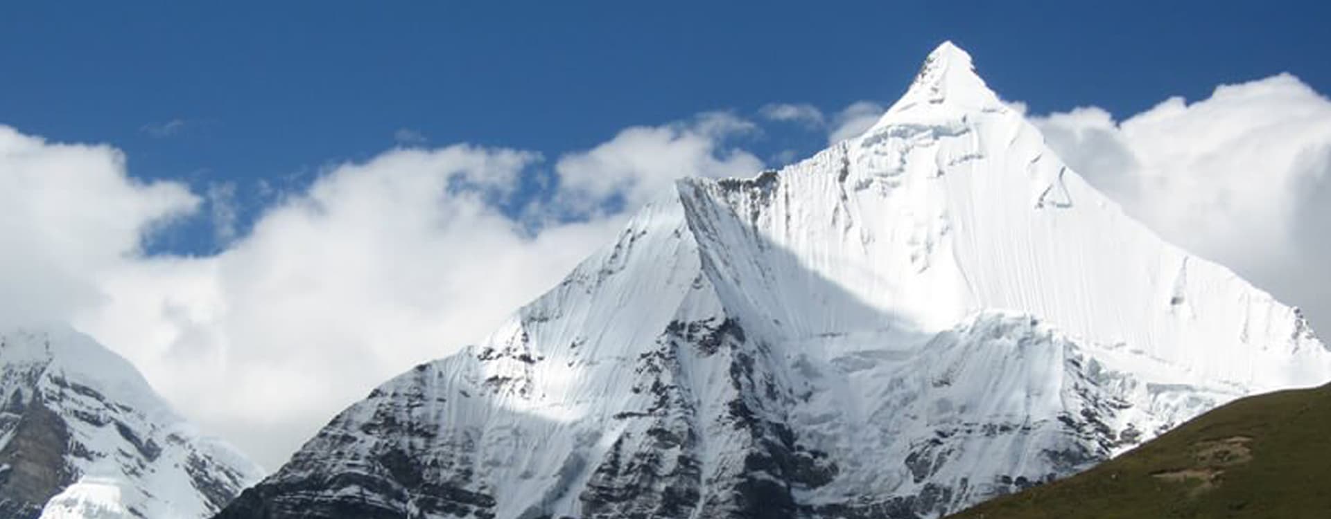 Chomolhari Trek