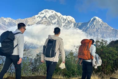 Hiking to Mardi Himal  Best short distances trek