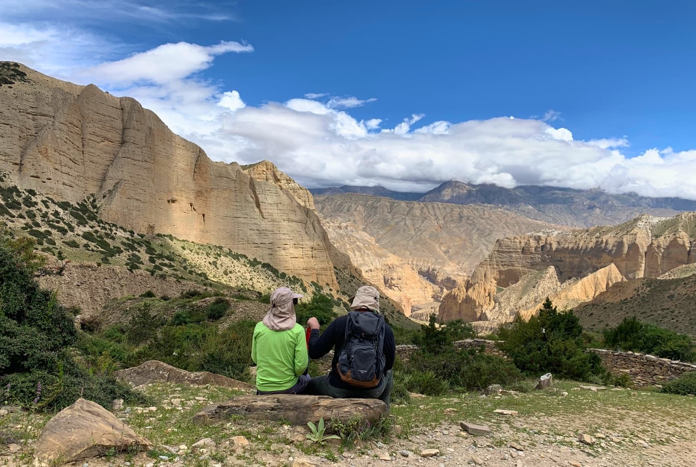 Time to rest to see the scenery of Mustang