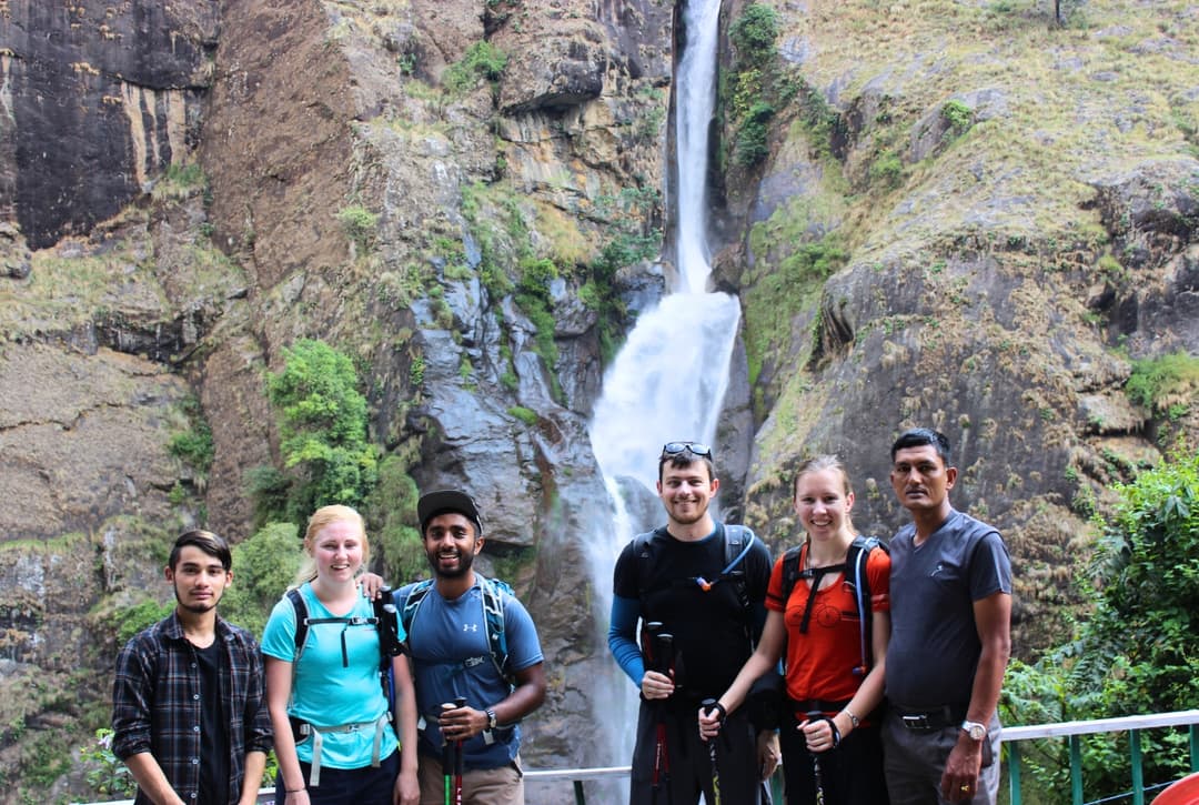 Dudh Khola Waterfall, a prominent site on the trek between Chamje and Dharapan