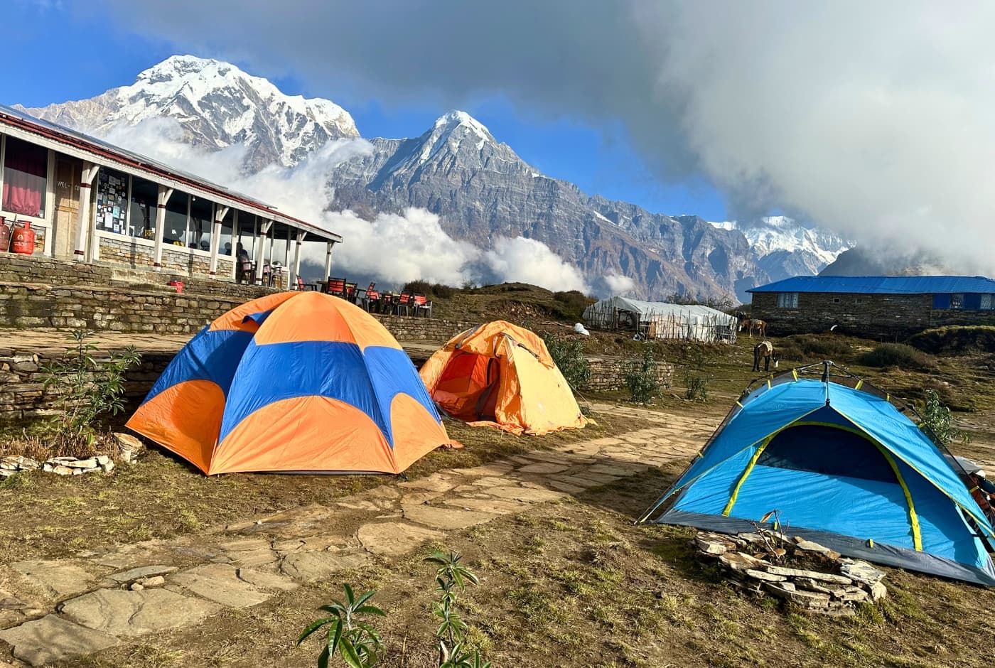 Baddal Danda Camping Teahouses around Mardi Himal